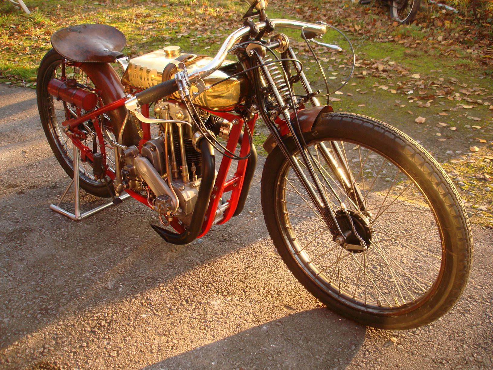 MagRacer003