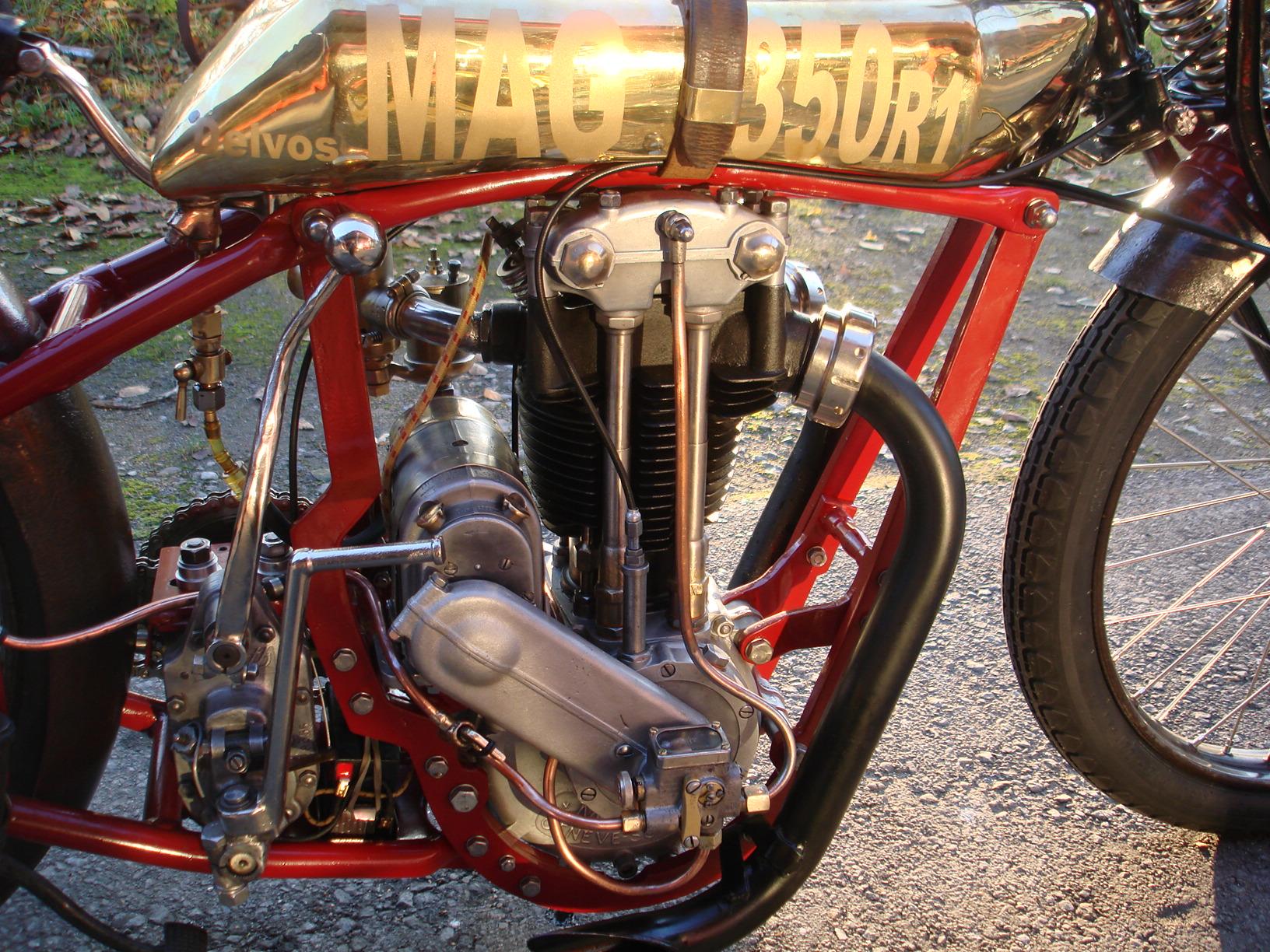 MagRacer004