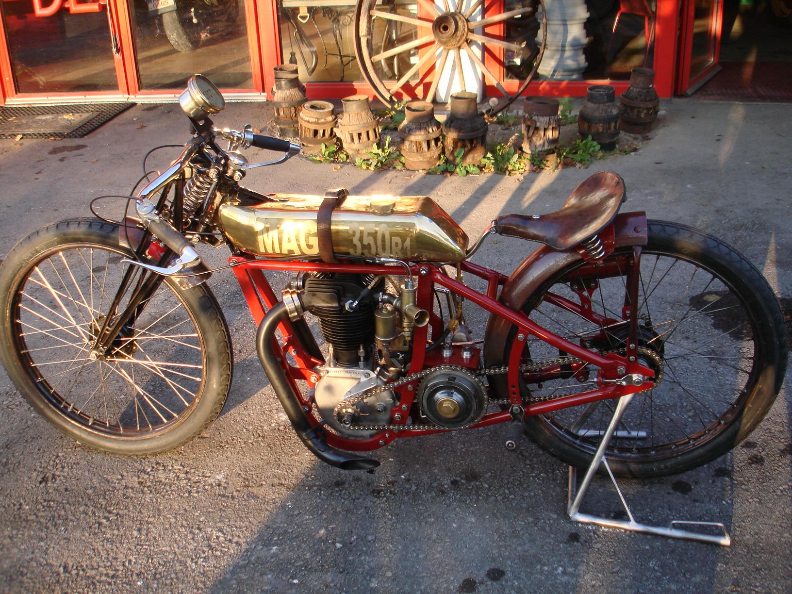 MagRacer006